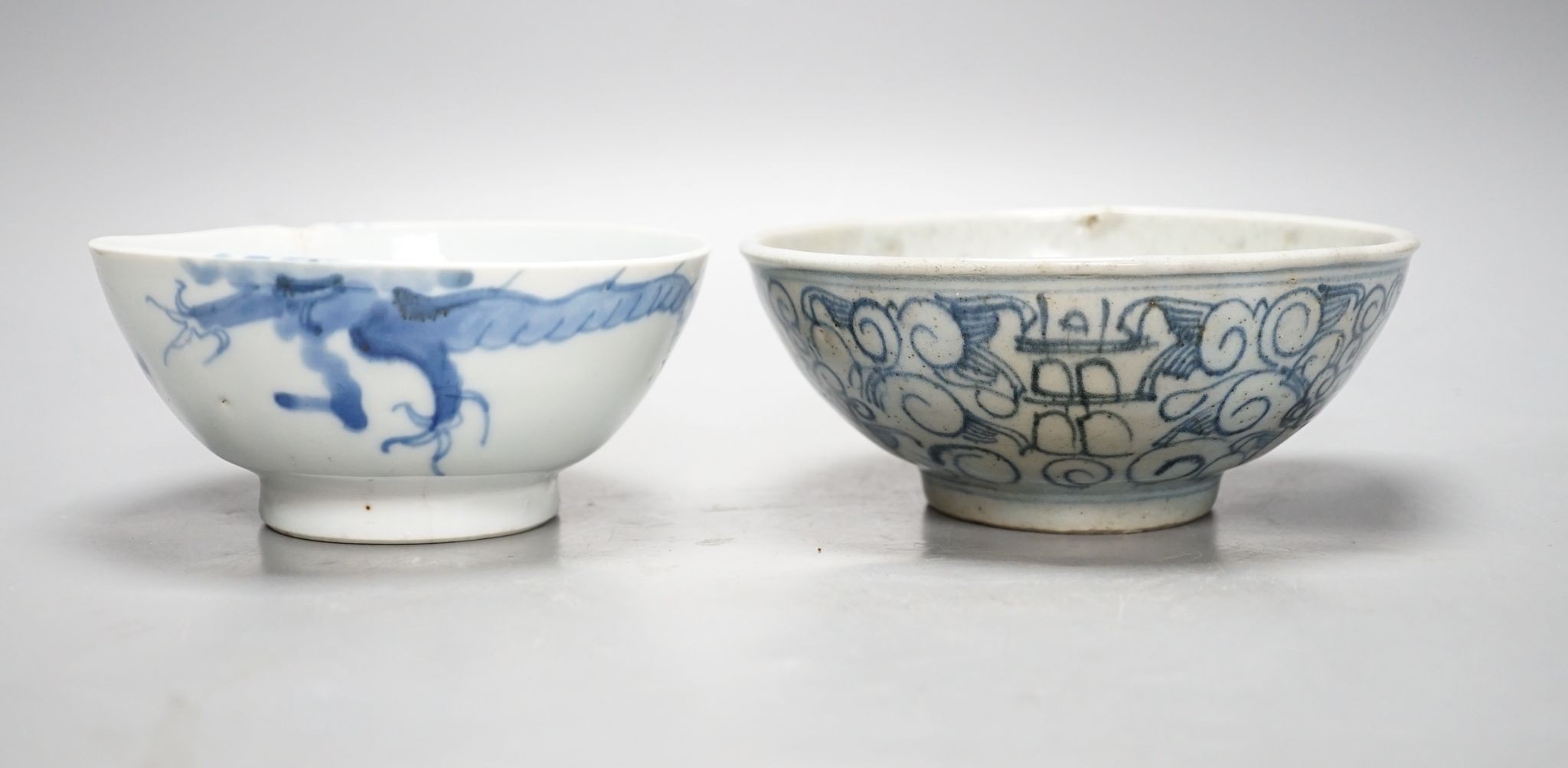 Two Chinese blue and white bowls, largest 16cms diameter.